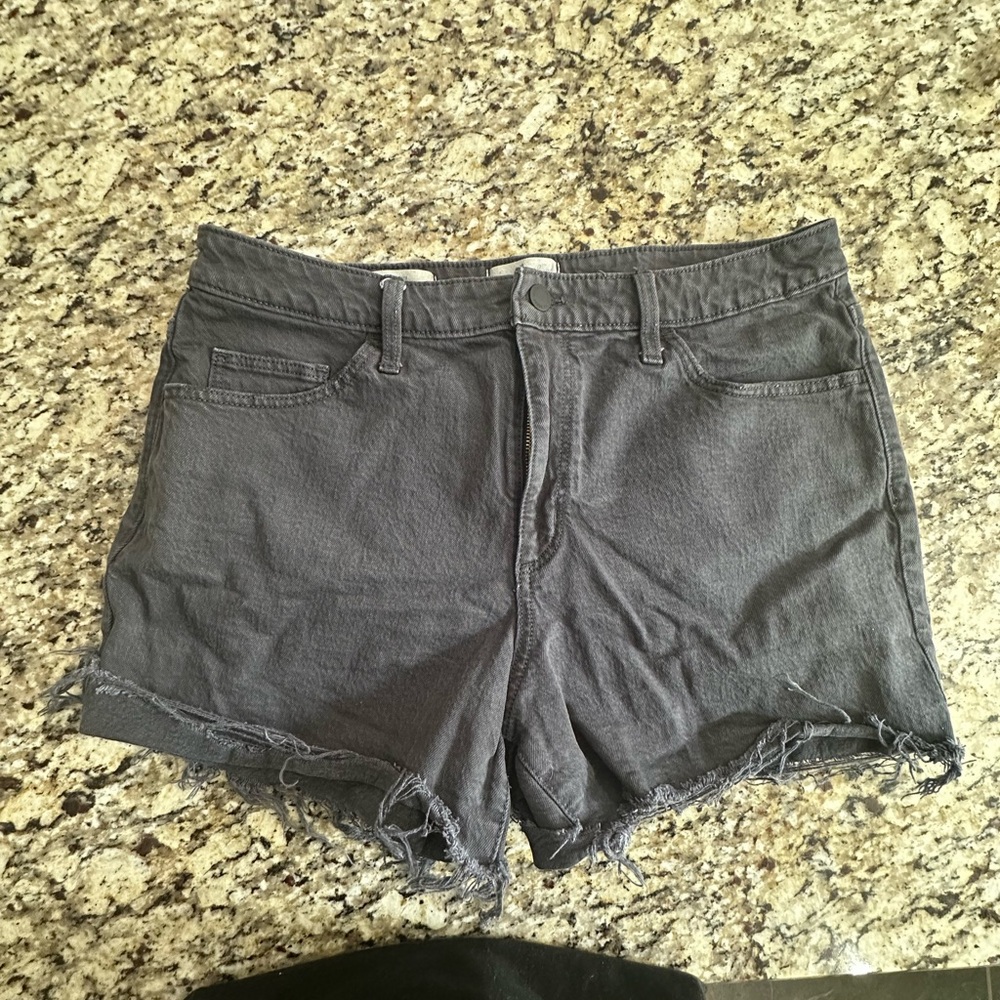 Universal Thread Vintage Mini Black Frayed Hem Jean Shorts